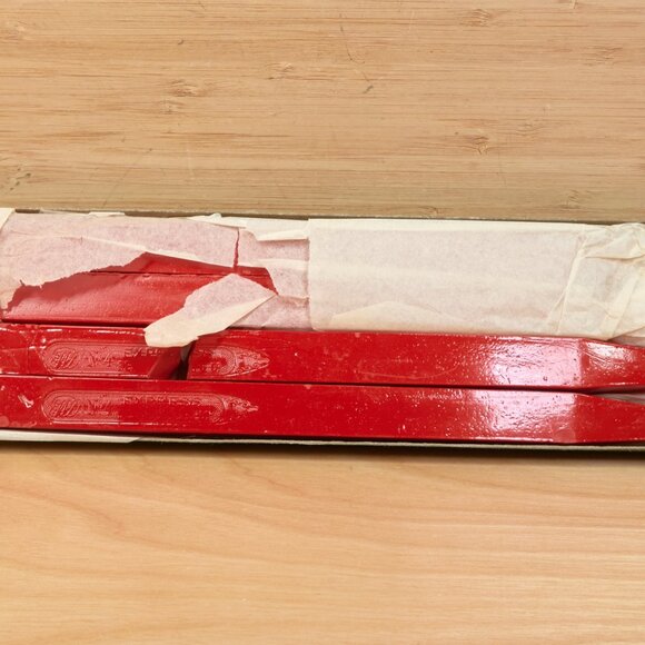 Dennison Sealing Wax Express Red 11″ Sticks / 4‑Piece Set / Rare Vintage - Picture 2 of 8